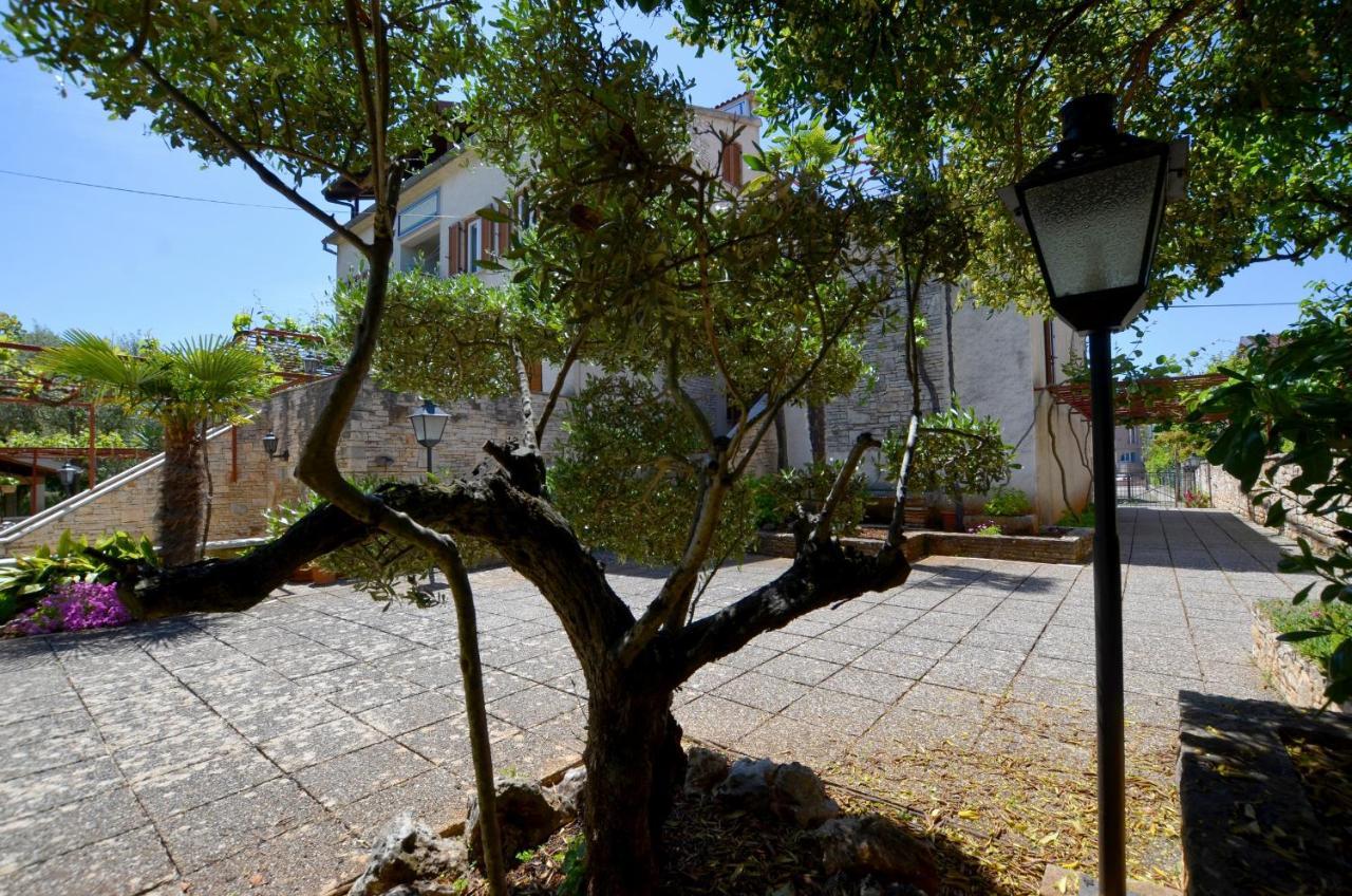 Galant Apartments Rovinj Exterior foto