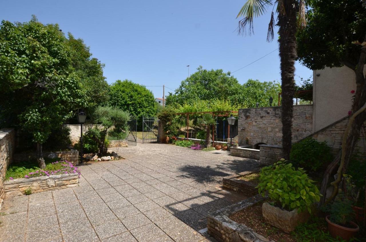 Galant Apartments Rovinj Exterior foto